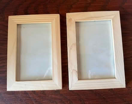Photo of free Simple 4x6 Frames (Cupertino - DeAnza and 280) #1