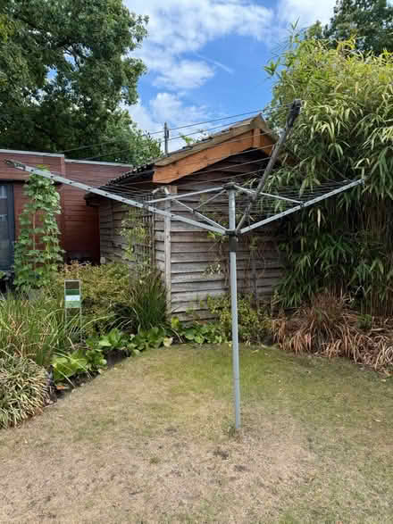 Photo of free Spinner Drying Line (GU22) #2