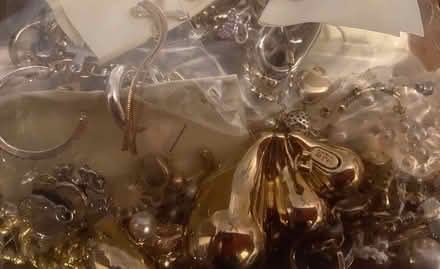 Photo of free Mixed costume jewelry bag (midtwn) #1