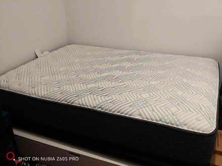 Photo of free Queen Mattress! - MUST GO TODAY (Washington Heights) #3