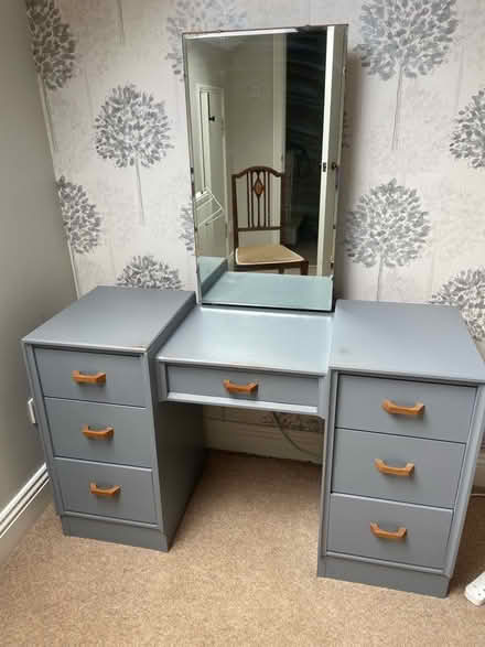 Photo of free Dressing table (Staveley LA8) #1