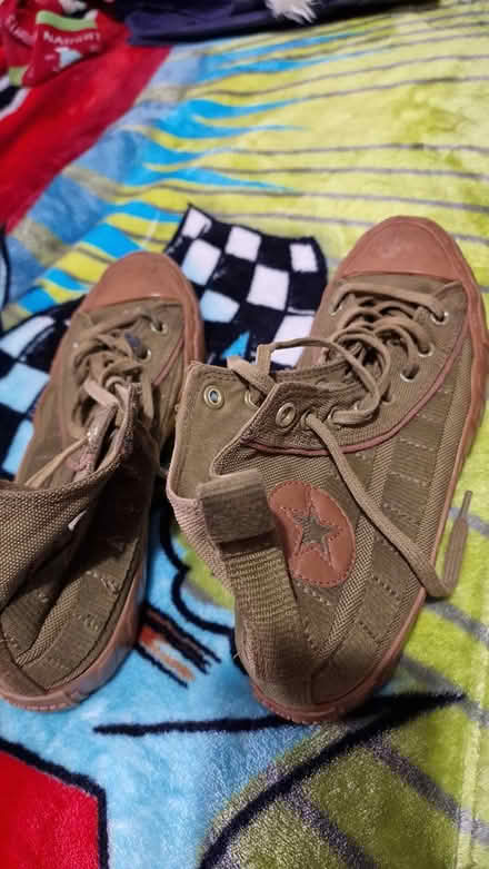 Photo of free Army green Converse (Falkirk FK2) #3