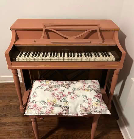 Photo of free piano (Tri-Taylor, Chicago) #1