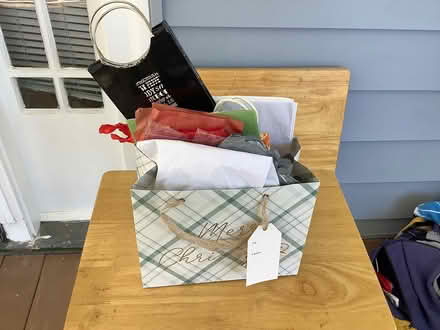 Photo of free Gift bags (Brightwood, Washington D) #2