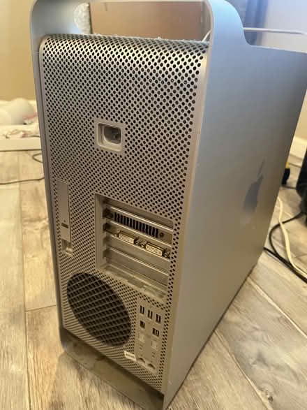 Photo of free Apple Mac Pro Tower (No Hard Drive) (Alameda near Fernside and high) #2