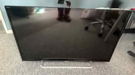 Photo of free Sony Bravia 40” Tv (South Harting GU31) #1
