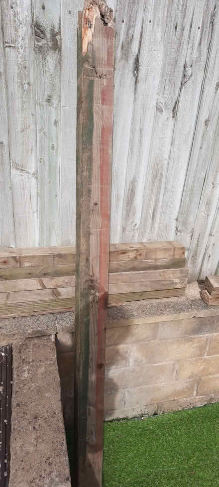Photo of free 1 Fence Post (Allerton BD15) #3