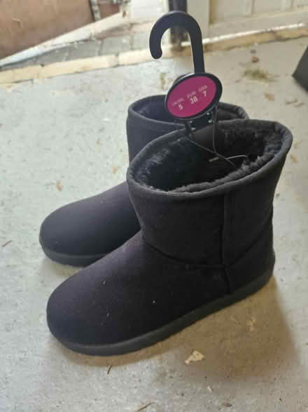 Photo of free Primark ugg boots Size 4/5 (Bontnewydd LL55) #1