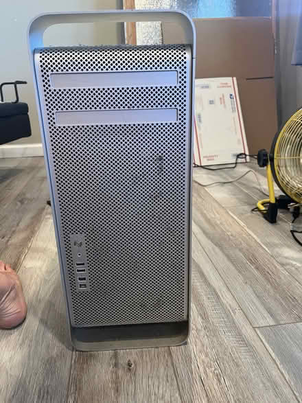 Photo of free Apple Mac Pro Tower (No Hard Drive) (Alameda near Fernside and high) #1