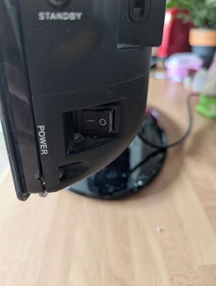 Photo of free TV/dvd player (Shippon OX13) #2