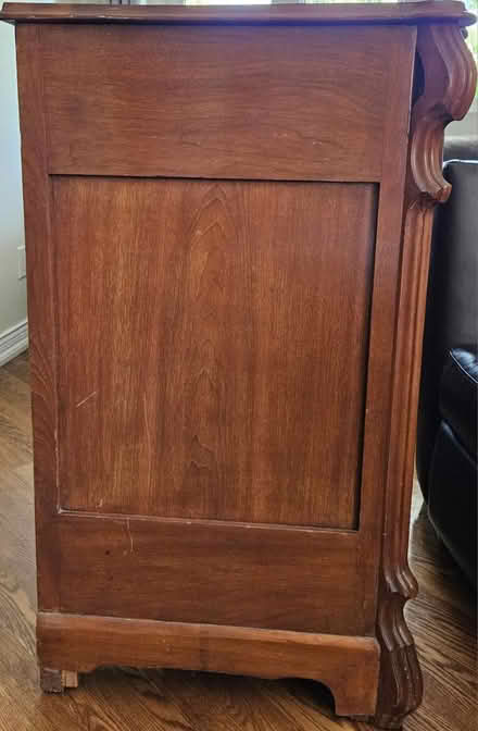 Photo of free Antique Dresser (Upper Beaches) #4
