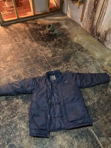 Photo of free Coat (07039) #1