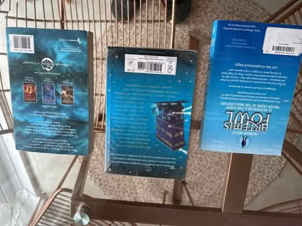 Photo of free Fiction books teen (Ninelms SW8) #2