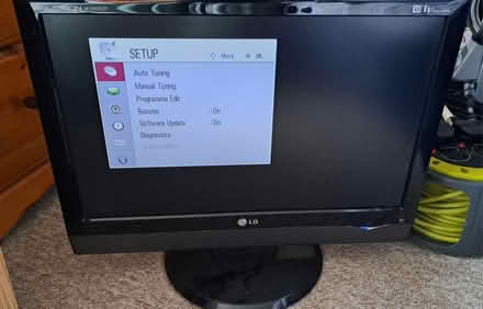Photo of free lg tv (OX14 off Colwell Drive) #1