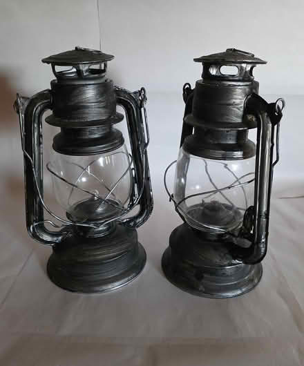 Photo of free Lanterns battery operated (I 20& I 285 Decatur) #1