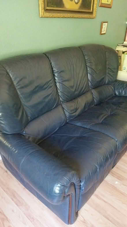 Photo of free natuzzi italian leather sofa (Wicklow town) #1