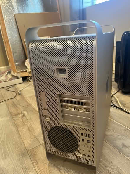 Photo of free Apple Mac Pro Tower (No Hard Drive) (Alameda near Fernside and high) #3