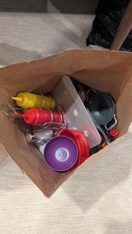Photo of free Big Play Food and Dishes Haul (Alexandria, VA) #2