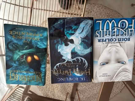 Photo of free Fiction books teen (Ninelms SW8) #1