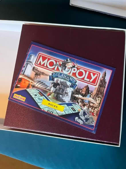 Photo of free Glasgow monopoly - missing money (Scotstounhill G14) #2