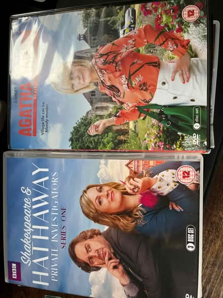 Photo of free DVDs (The Triangle Estate RH15) #3