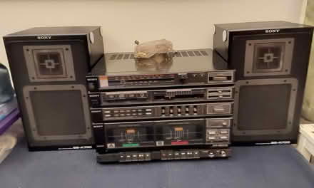 Photo of free Sony HiFi XO-550W (Northcourt OX14) #1