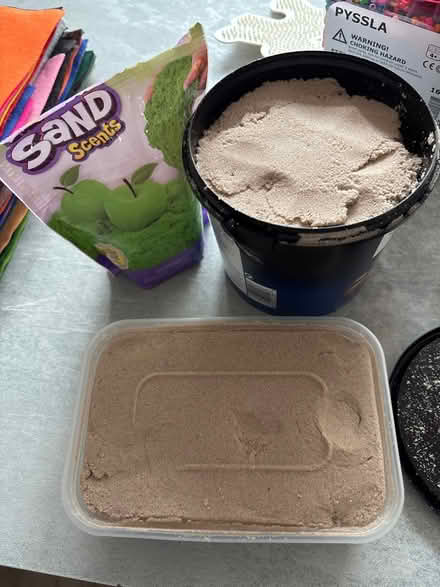 Photo of free Kinetic sand, Hama beads, A4 felt (Pollokshields G41 4EE) #4