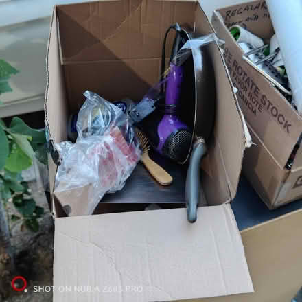 Photo of free curb alert! more free stuff (Washington Heights) #2