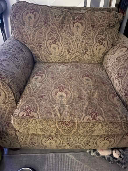 Photo of free Comfy well loved chair (21224) #1