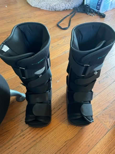 Photo of free XS Air boots (Landover hills) #1