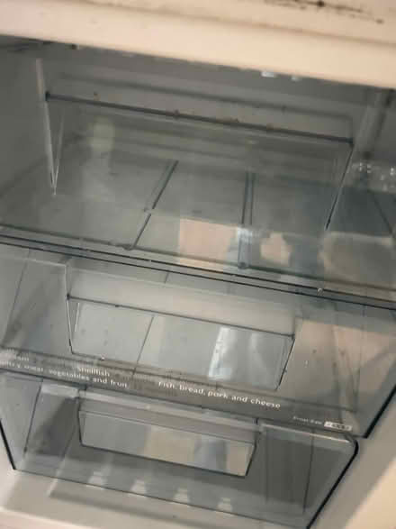 Photo of free Integrated 70/30 fridge freezer (BH231HG) #4