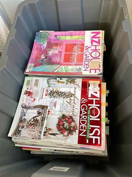 Photo of free NZ House & Garden Magazines (Manly West) #1