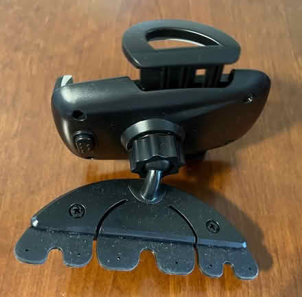 Photo of free CD Slot mobile phone holder (Near De Anza College) #1