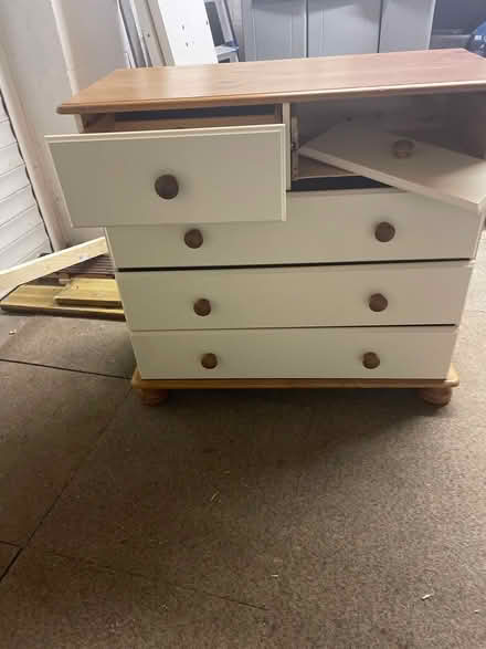 Photo of free Chest of drawers (NG17 7JT) #1