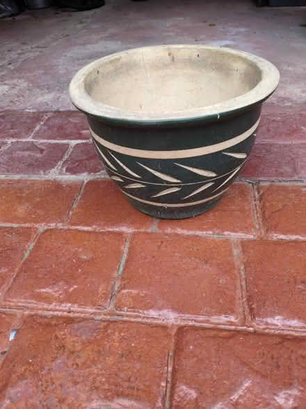 Photo of free Plant pot (Sothall S20) #3
