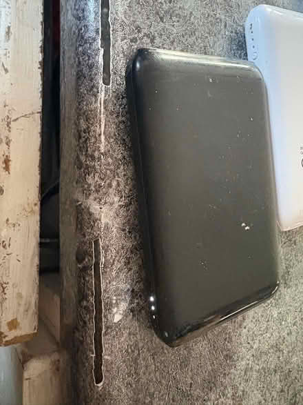 Photo of free 2 Mobile Battery Packs (Power Banks) (Gipton LS8) #2