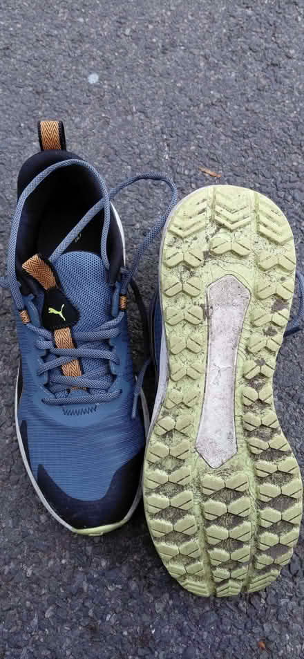 Photo of free Blue Puma Trainers - Size 9 (Crosspool S10) #3
