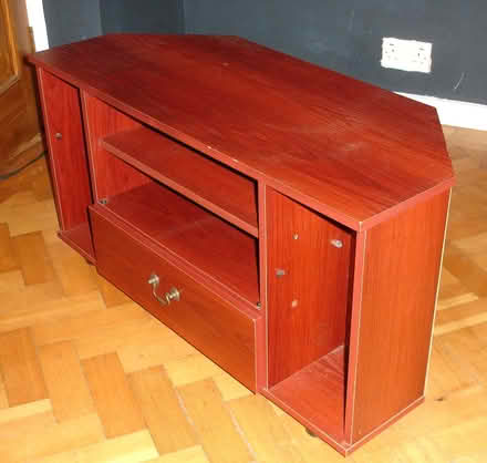 Photo of free Corner TV/stereo unit (Sidcup DA14) #2
