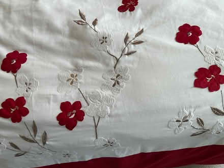 Photo of free Kingsize Bedding Set (Near Pinderfields Hospital) #2