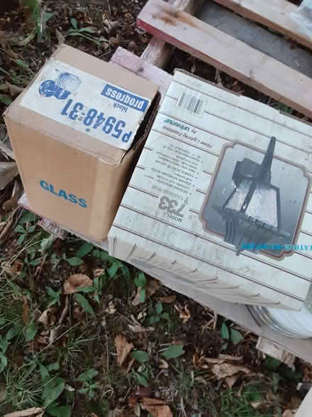Photo of free Light fixtures (Jamaica Plain) #1