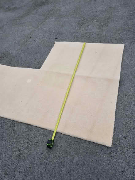 Photo of free Carpet offcut. (Lakeside LA12) #3