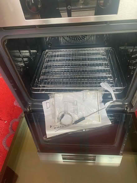 Photo of free Built-In Electric Oven (Taunton Lyngford District Ward TA2) #2
