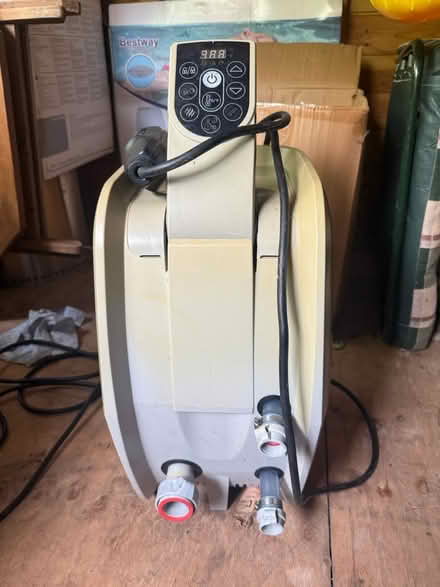 Photo of free Lay-z-spa pump unit (Sittingbourne) #1