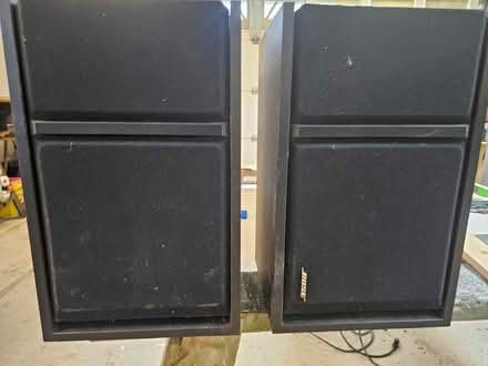 Photo of free Bose speakers - pair (Friendswood) #3