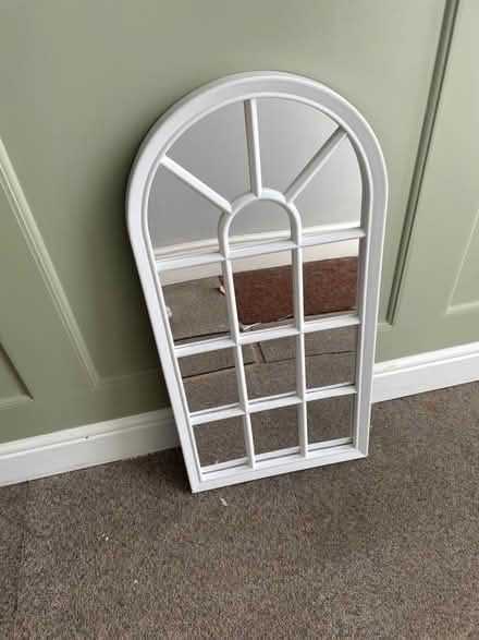 Photo of free Plastic mirror (NG17 7JT) #1