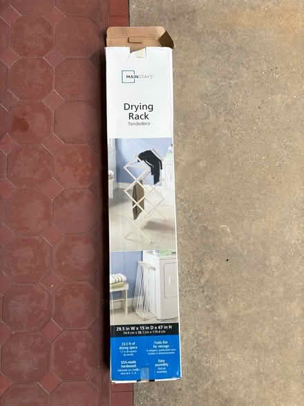 Photo of free Drying rack (Falls Road & Northern Parkway) #1
