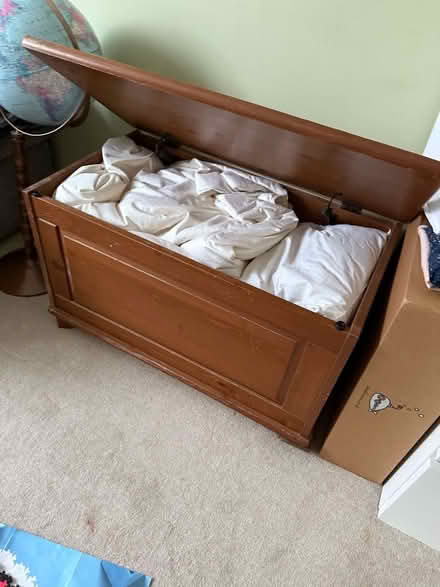 Photo of free Wooden trunk (Belsize Park NW3) #2