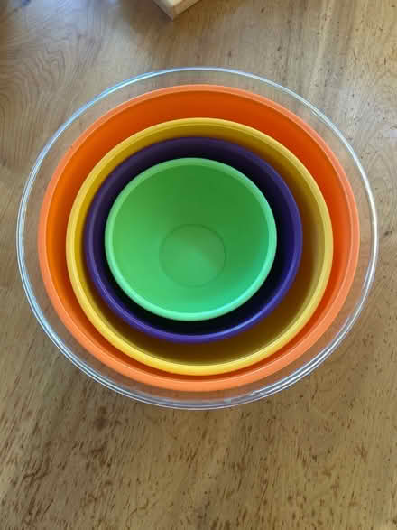 Photo of free Set of lightweight plastic bowls (NW Evanston) #1