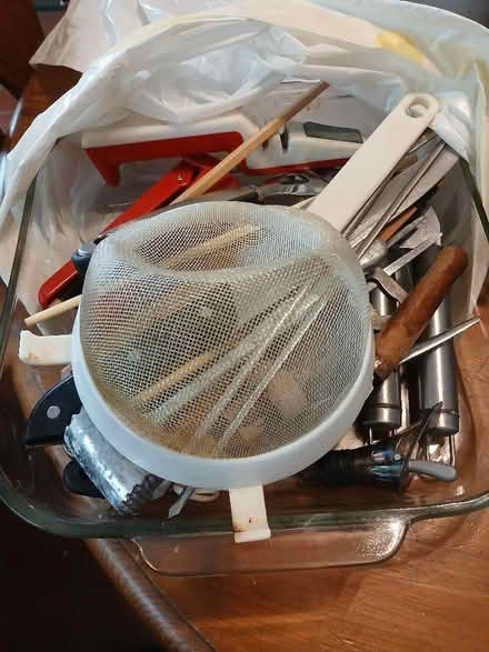 Photo of free Useful Kitchen items (Blakenall WS3) #2