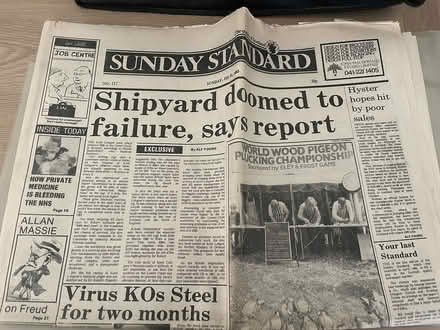 Photo of free First and last edition newspapers (G20 6BF G20) #3